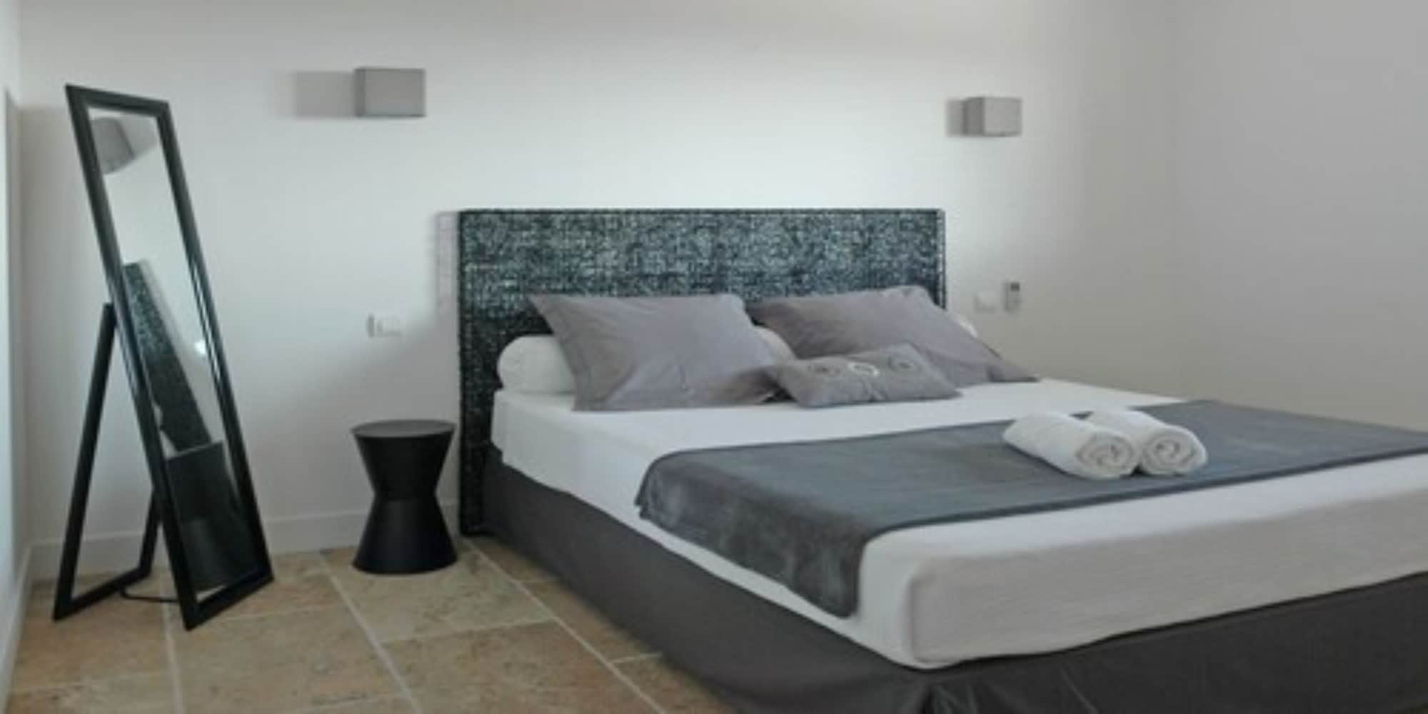 PANORAMIC, FAMILY, VILLA
