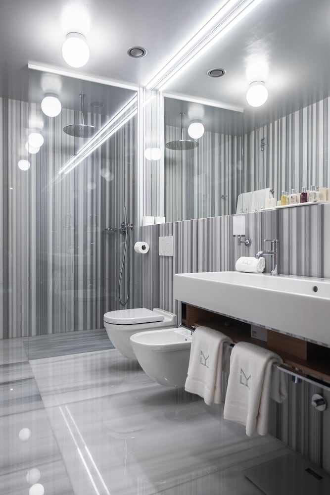 Met Boutique Hotel 39/42
