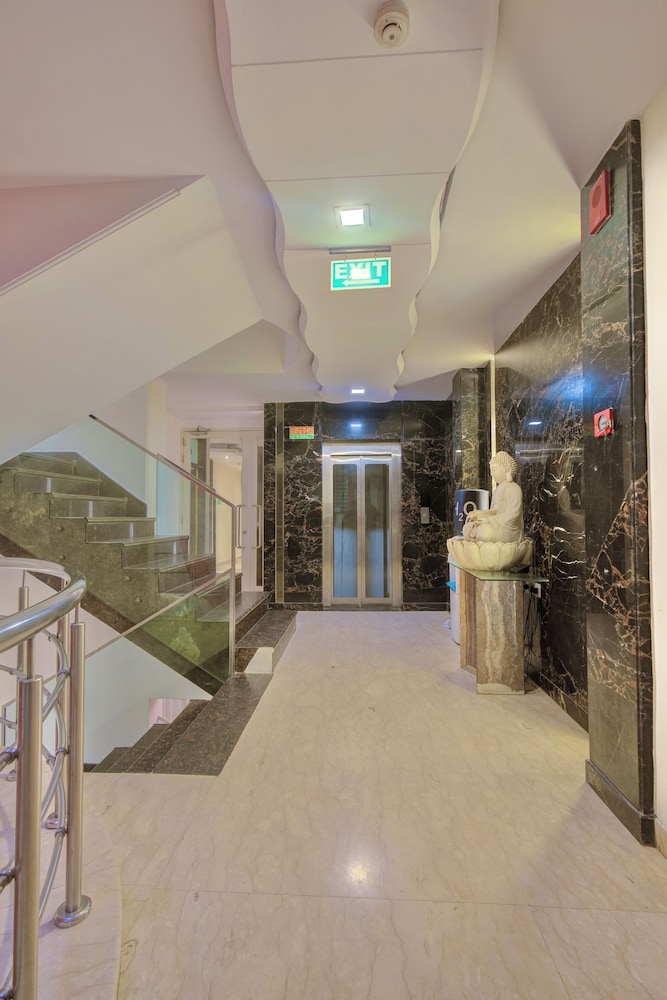 Hotel Singh Empire Dx 43/50