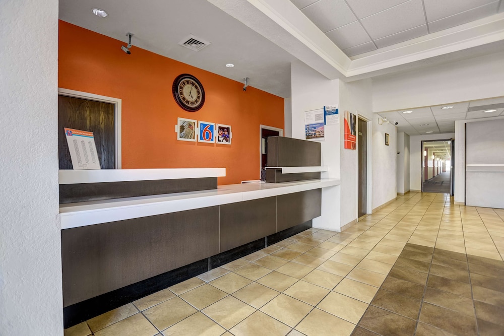 Lobby at Motel6 Benson, AZ, BENSON - AZ