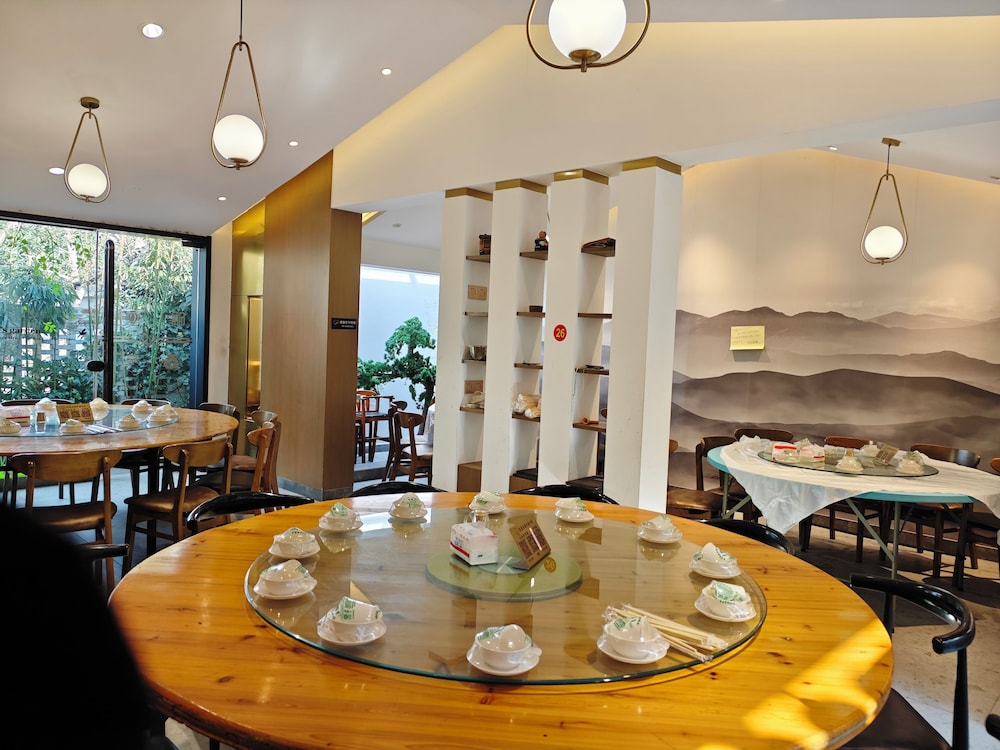 Wuzhen Liangzhu Boutique Inn 35/50