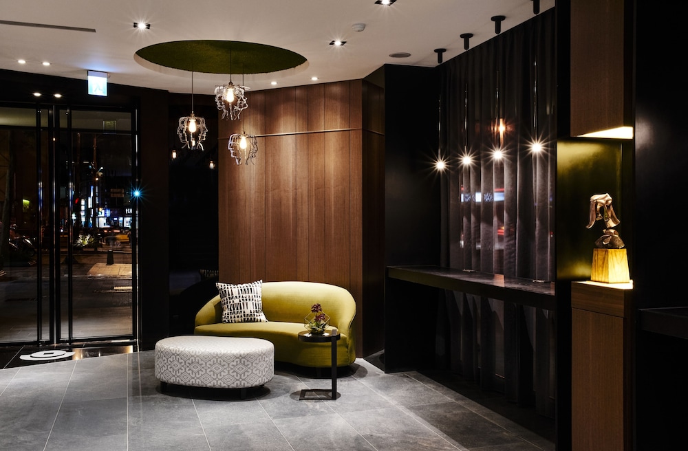 Wonstar Hotel Zhong Hua 55/66