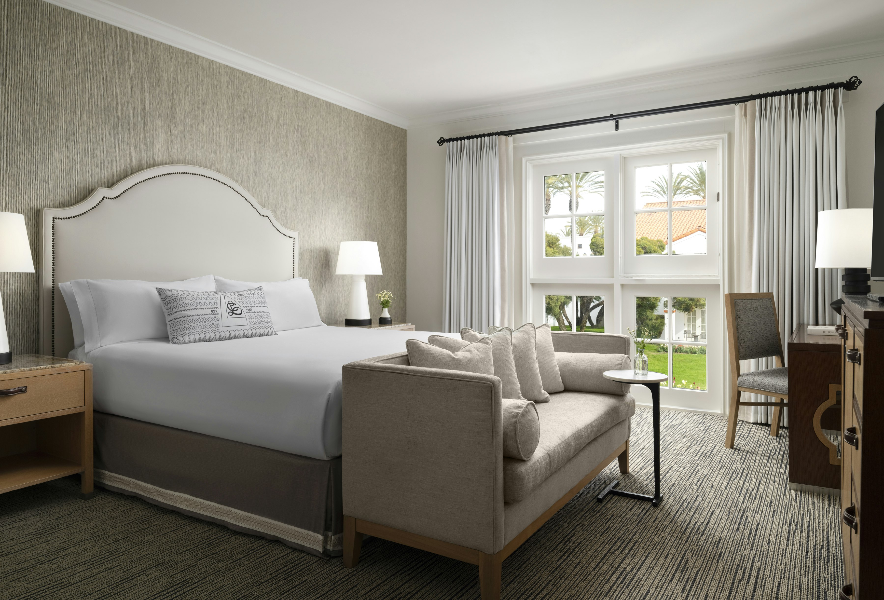 Resort, King Bed