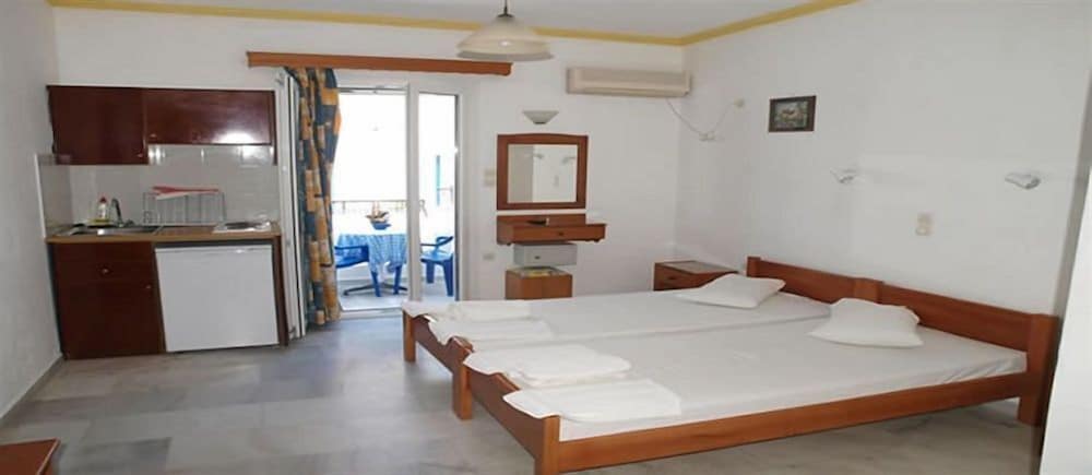 Semi Room, Economy, Studio, Triple, 3 Beds