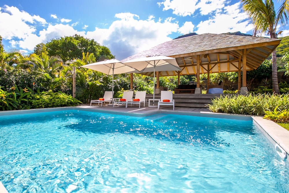 Marguery Villas by MJ Holidays in RIVIERE NOIRE