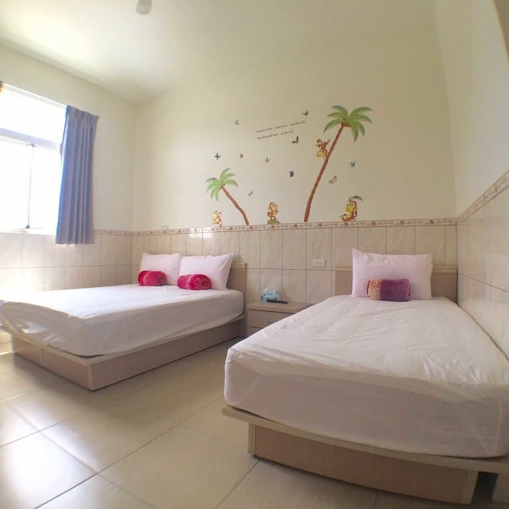 Tai-Chia Bed And Breakfast 12/44