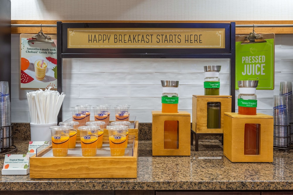 Hampton Inn Sioux Falls 41/52