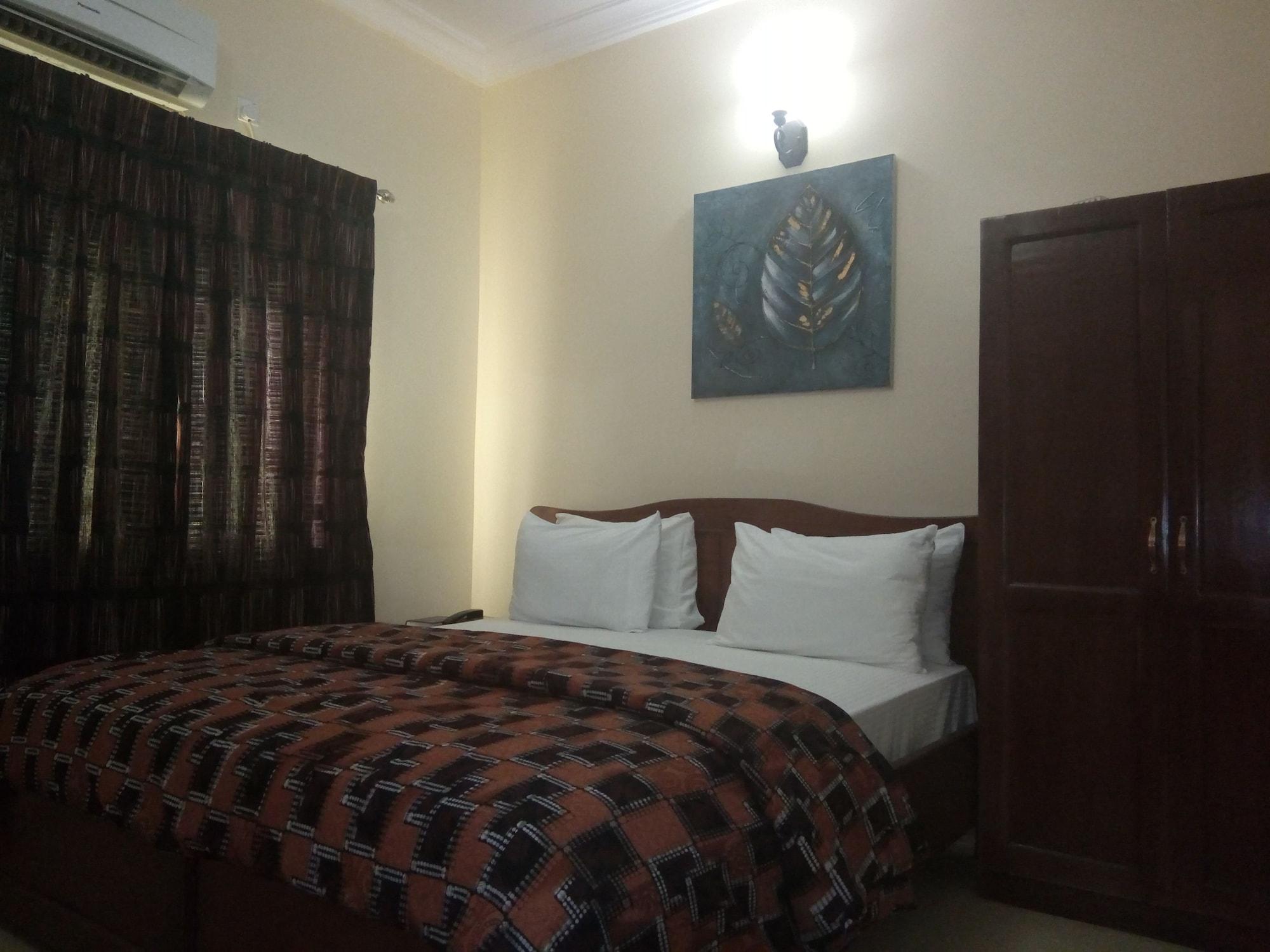 Best Budget Hotel 10/17