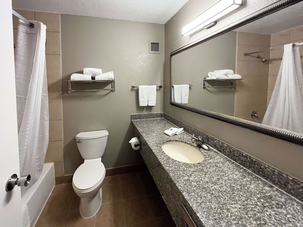 Motel6 Nacogdoches, TX - SFA University 43/50