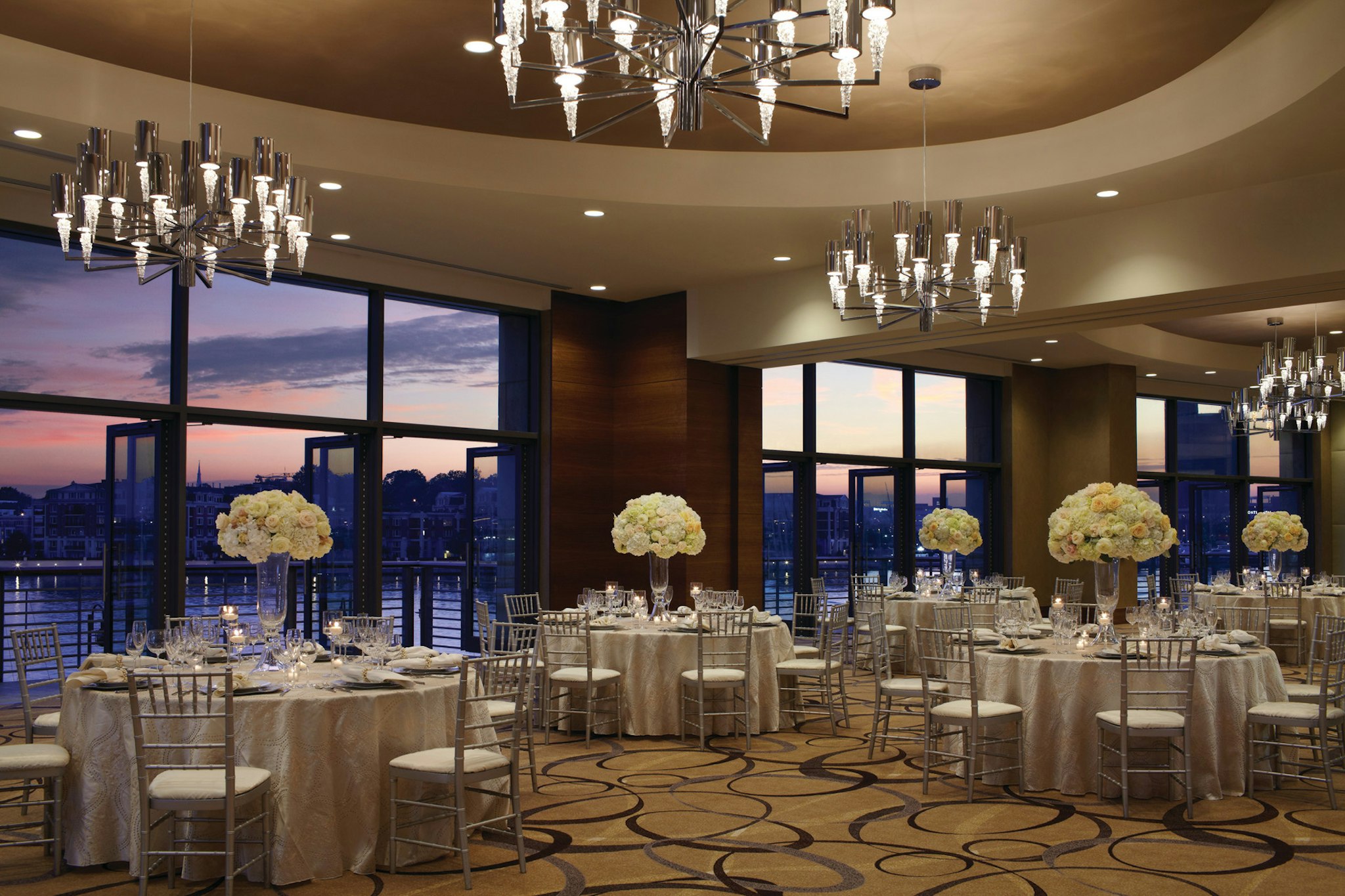 Four Seasons Hotel Baltimore 5/7