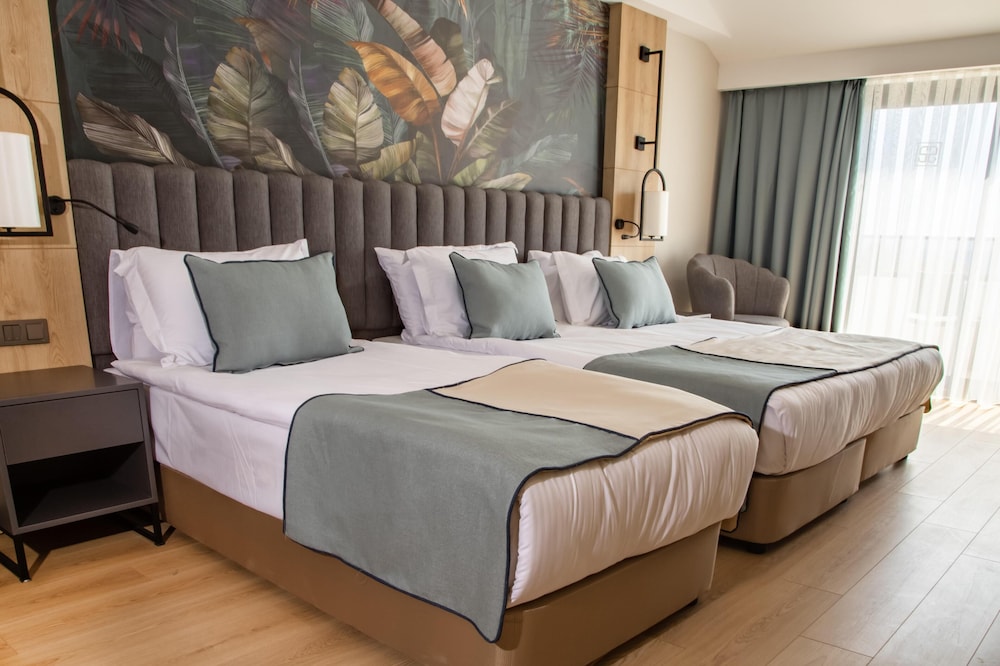 Side Zeugma Hotel - Adult Only 16 Plus 32/87
