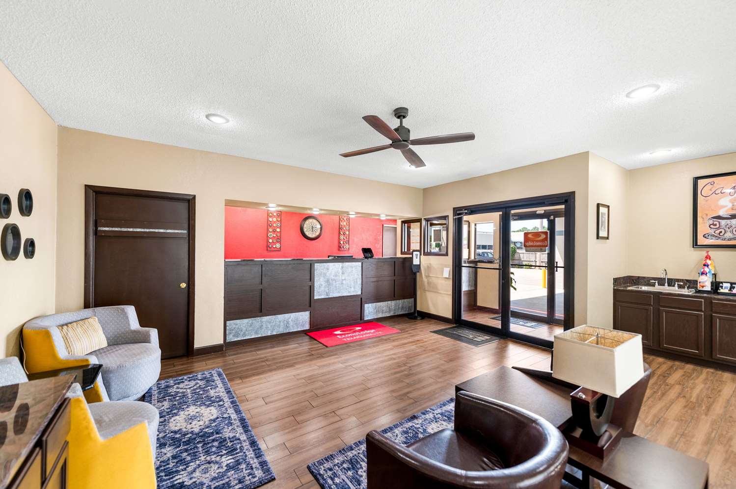 Econo Lodge Texarkana I-30 17/32