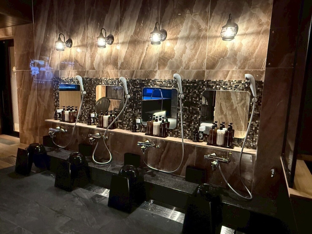 HOTEL LiVEMAX Umeda Central 37/50
