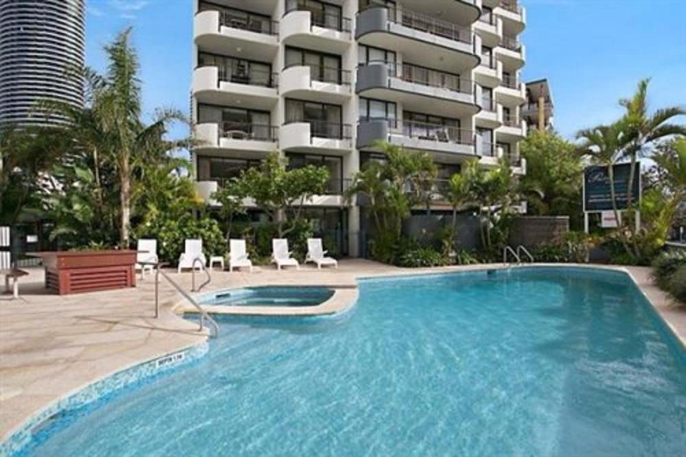 Pacific Resort Broadbeach 5/77