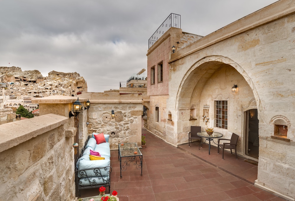Hotel Temenni Evi 42/50
