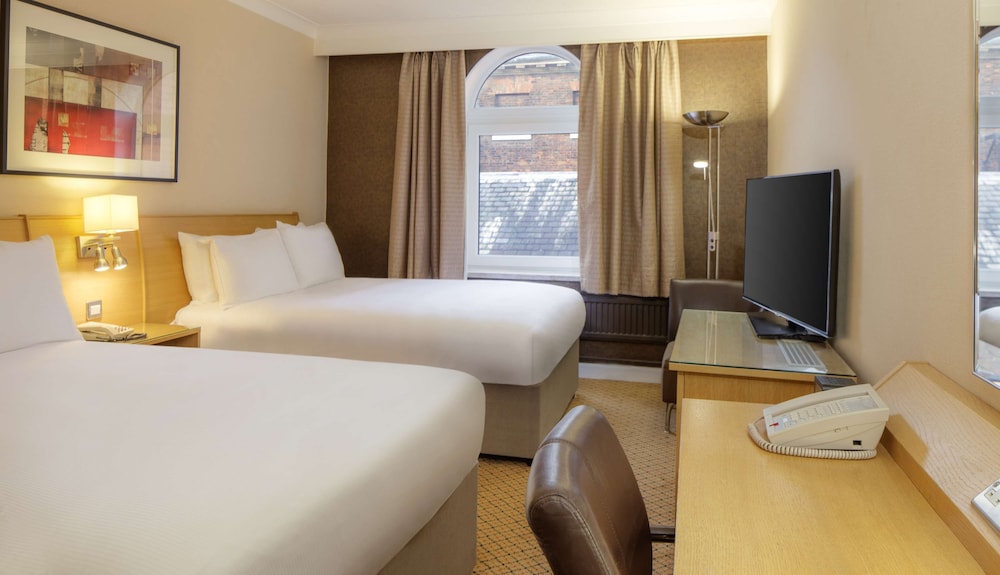 Hilton York 24/77