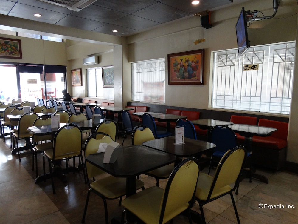 restaurant cafeteria