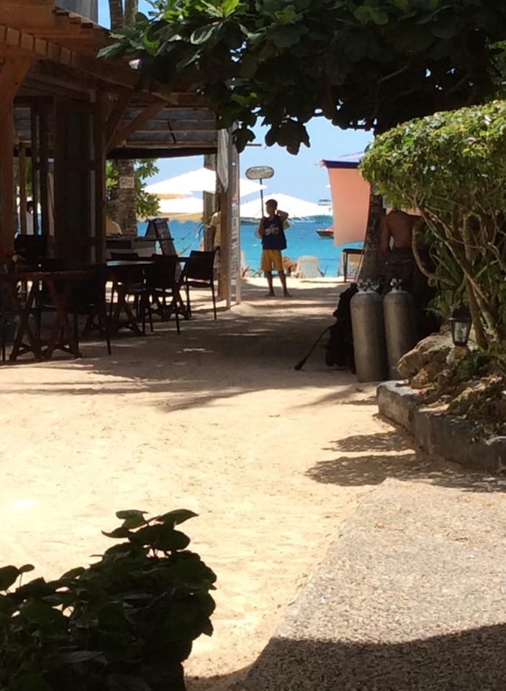 Blue Coral Resort Boracay 7/46