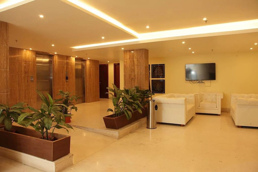 Hotel O2 Vip 12/38