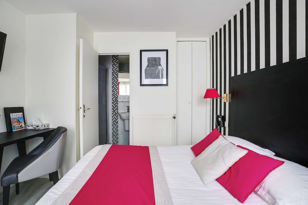 Hotel Riviera Elysees 11/95
