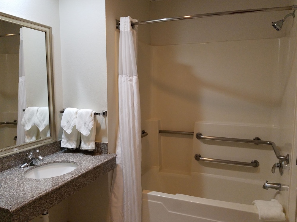 Best Western Plus O'Hare International South Hotel 16/31