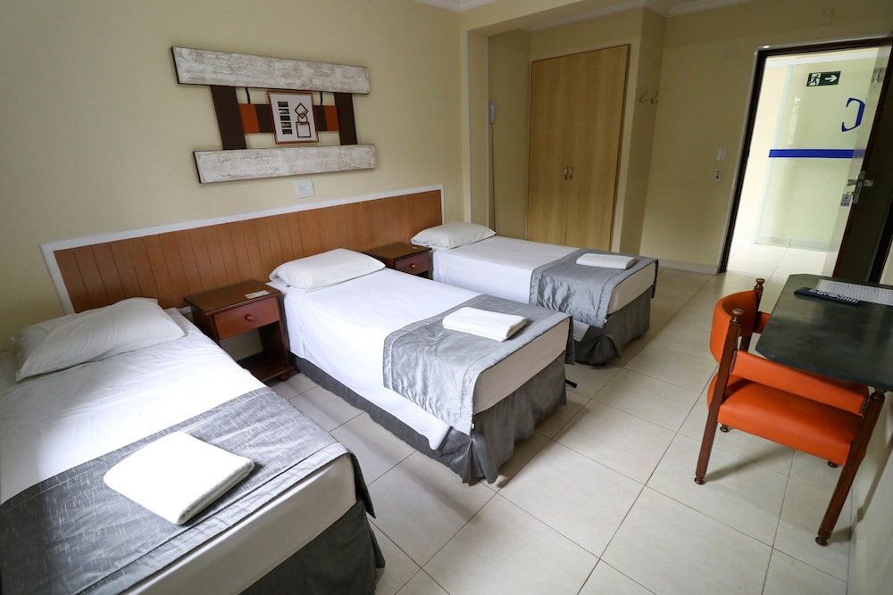 Charme Hotel Guarujá 25/70