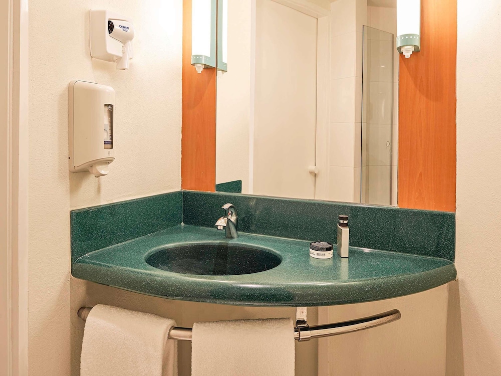 Ibis Monterrey Valle 50/50