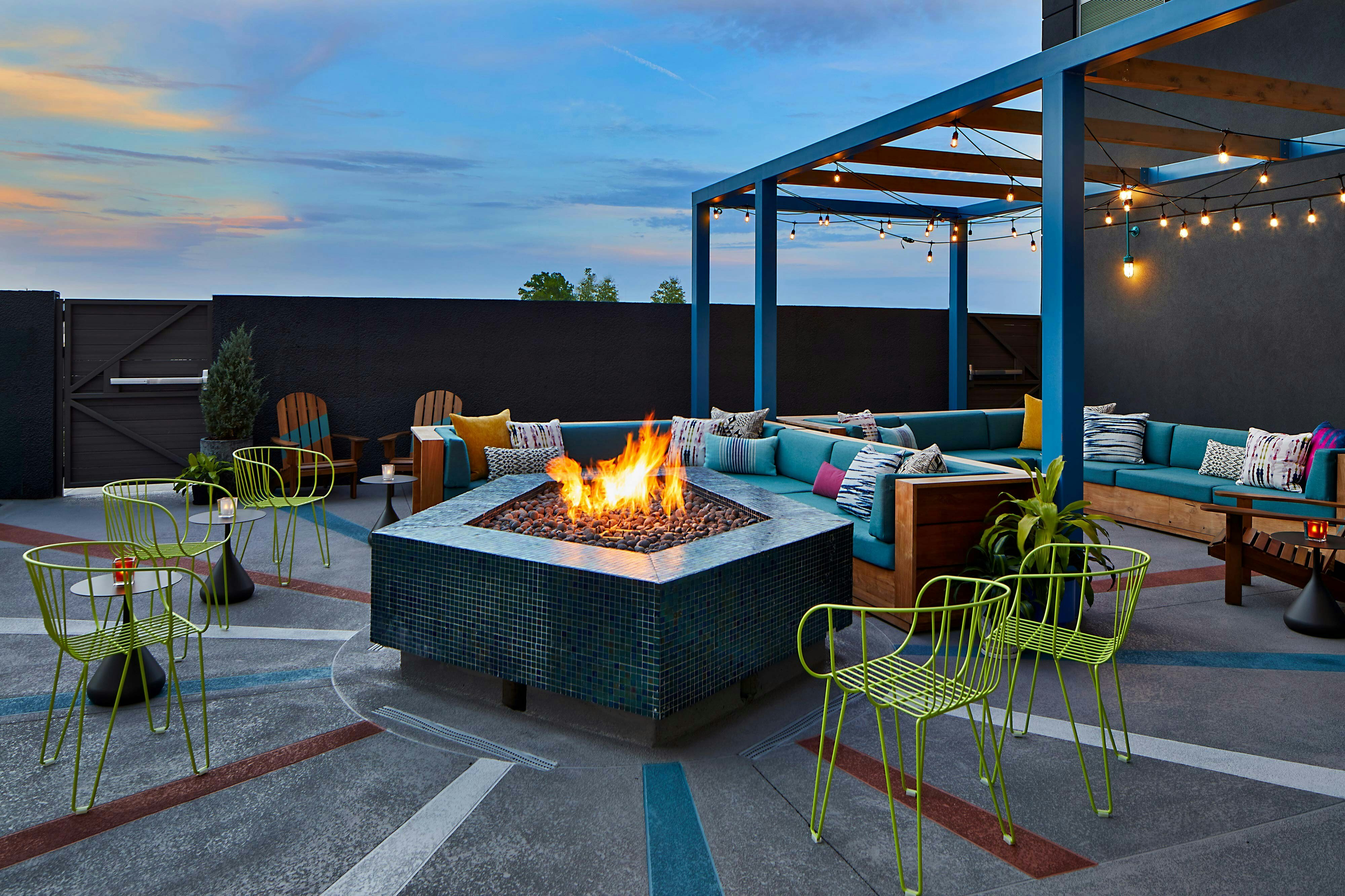 Aloft Chattanooga Hamilton Place 35/62