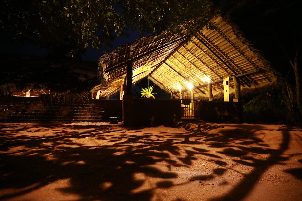 Pinthaliya Resort & Spa 26/50