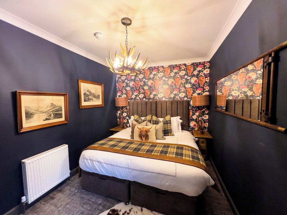 Abbotsford Hotel 21/50