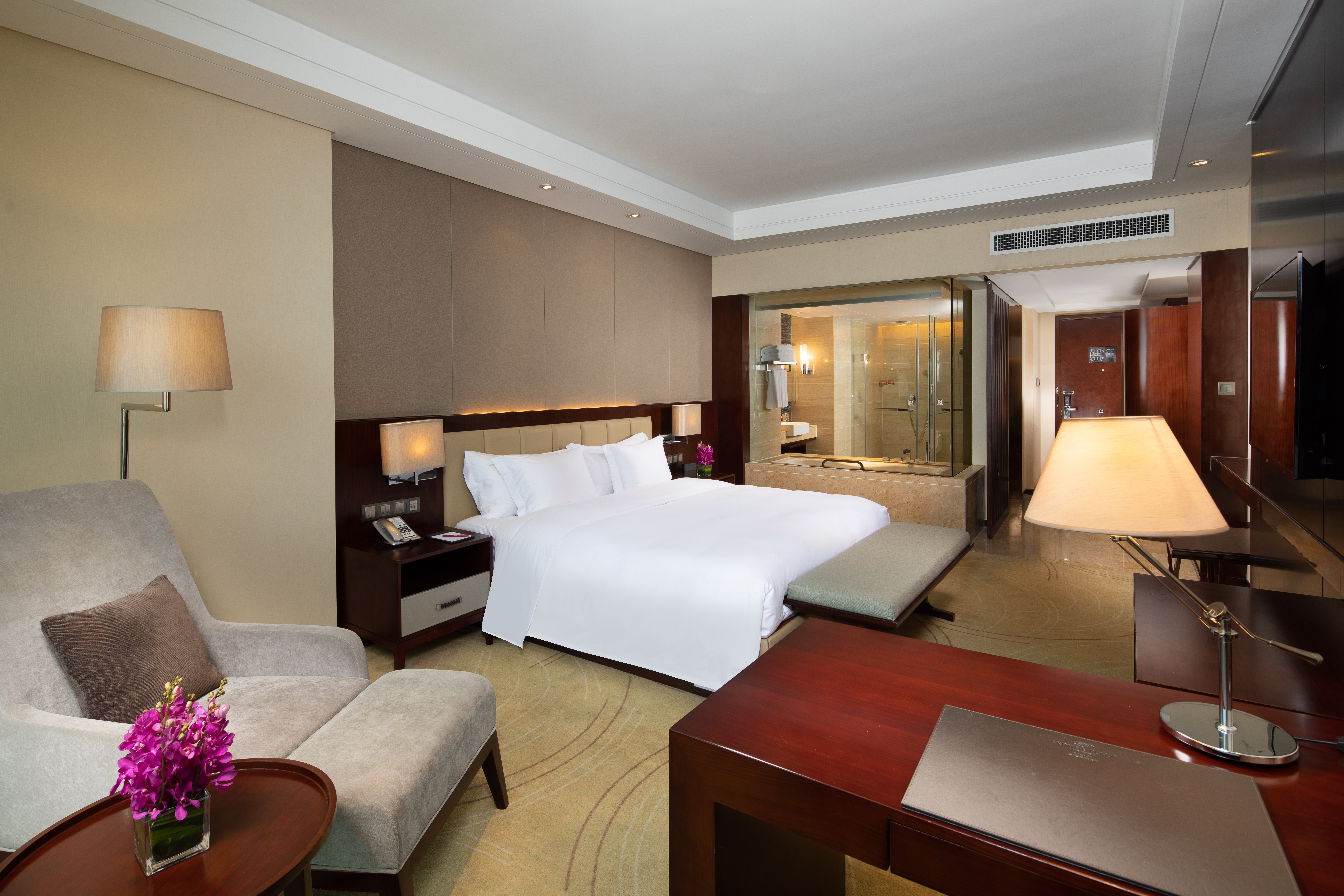 Crowne Plaza Taizhou 41/75