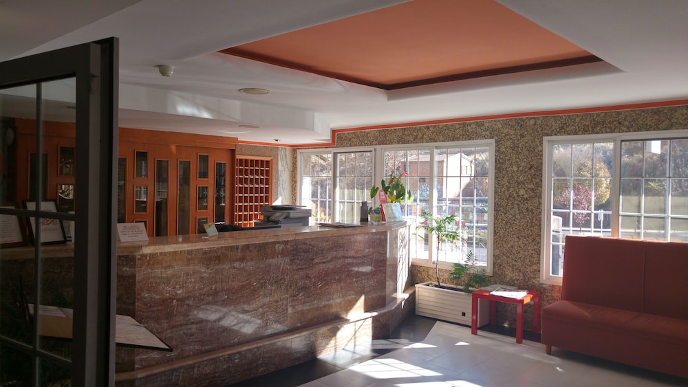 Hotel Cabanas 6/45