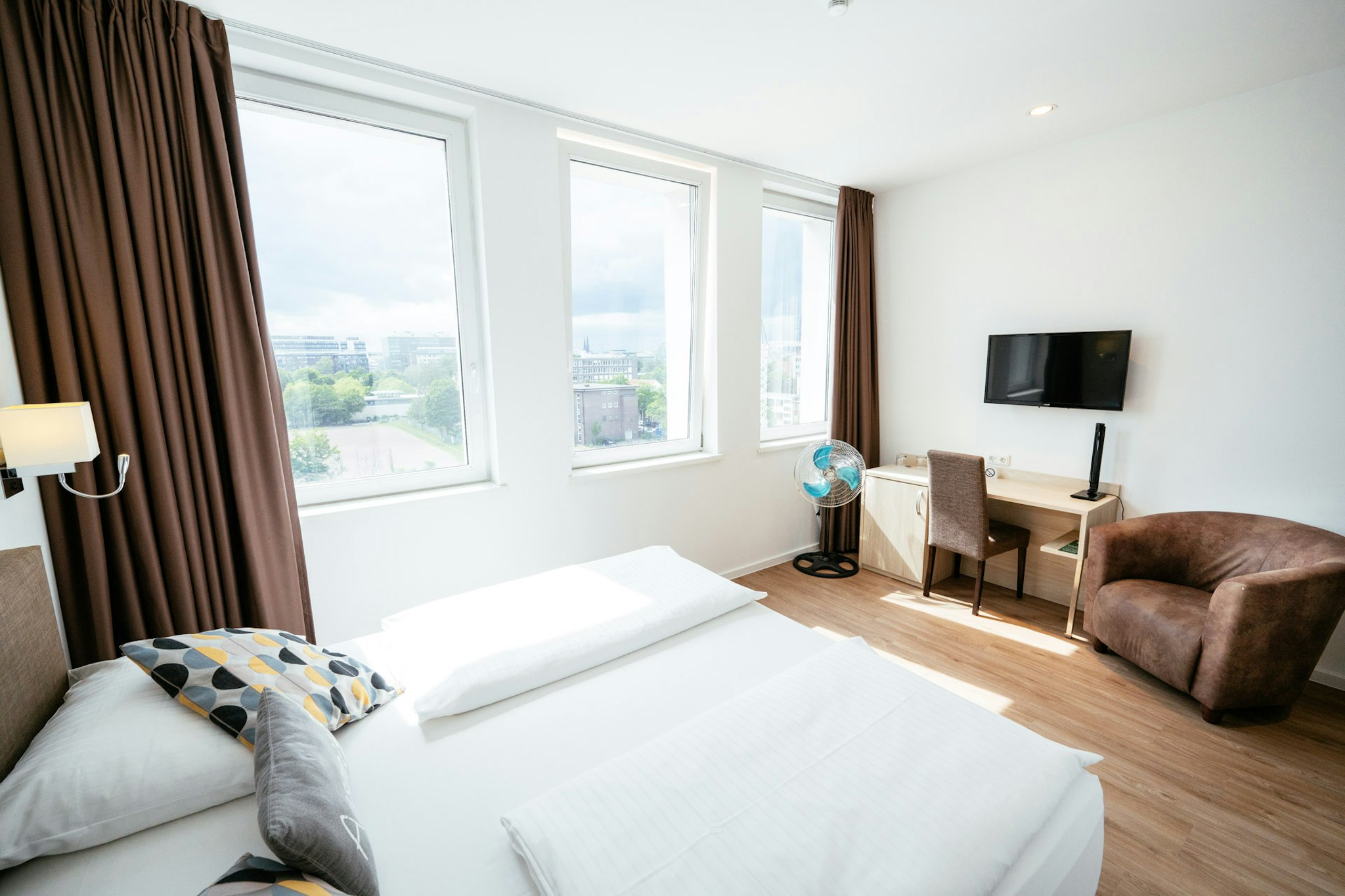 Bo Hotel Hamburg 7/50