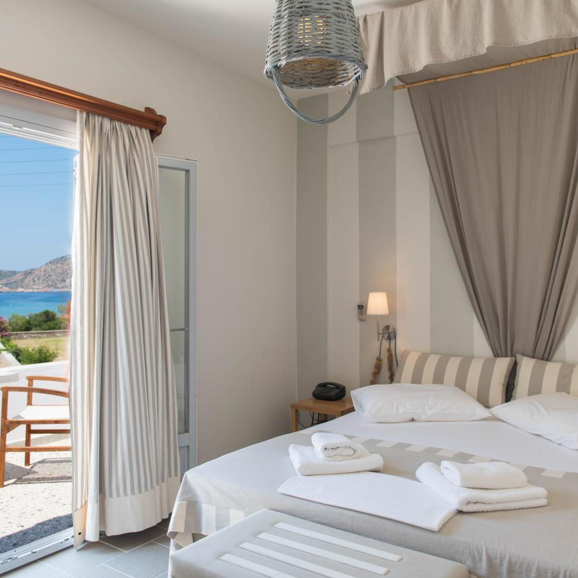 Aeolos Apartments 24/60