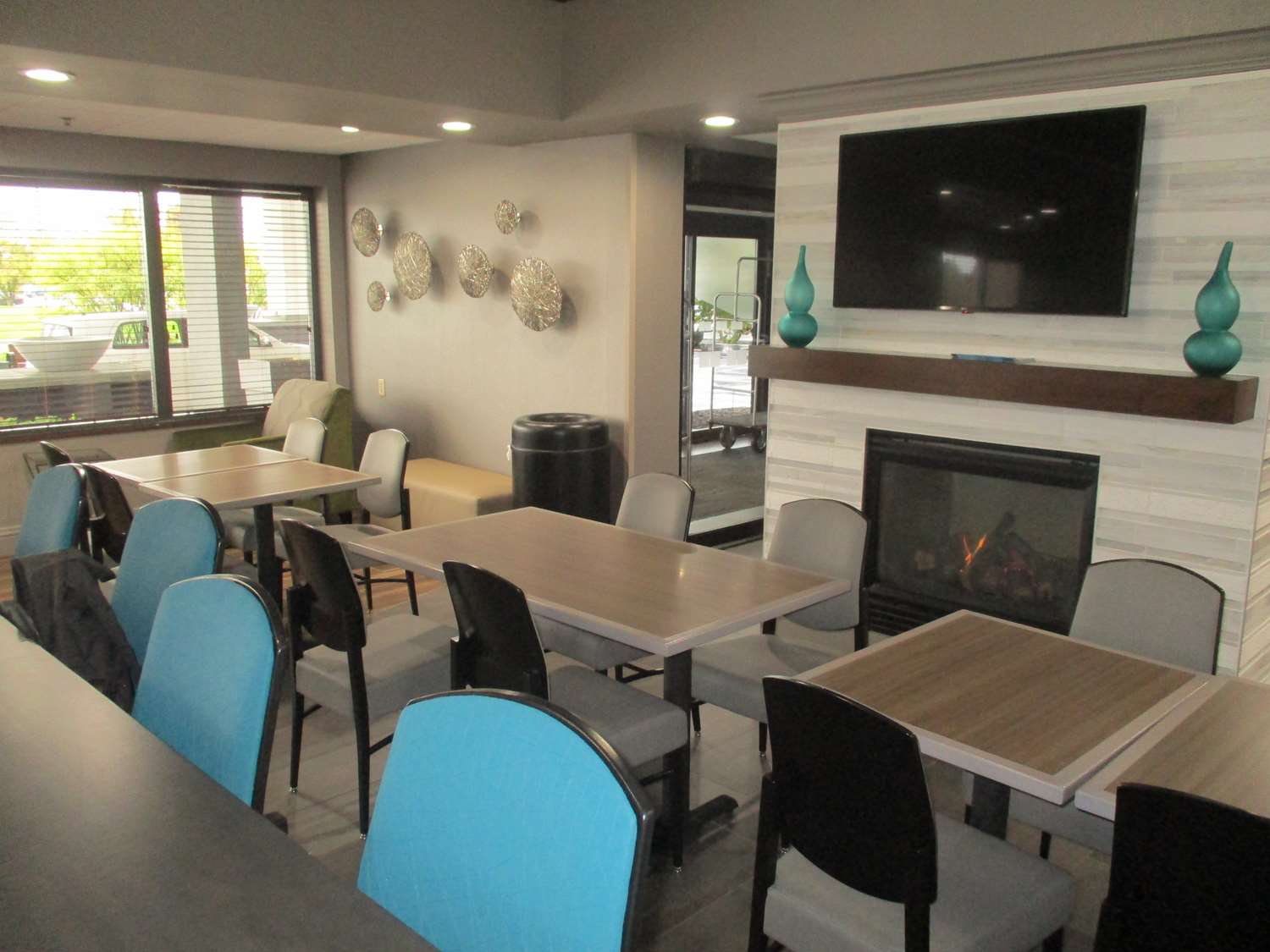 Best Western Plus Indianapolis NW Hotel 58/69