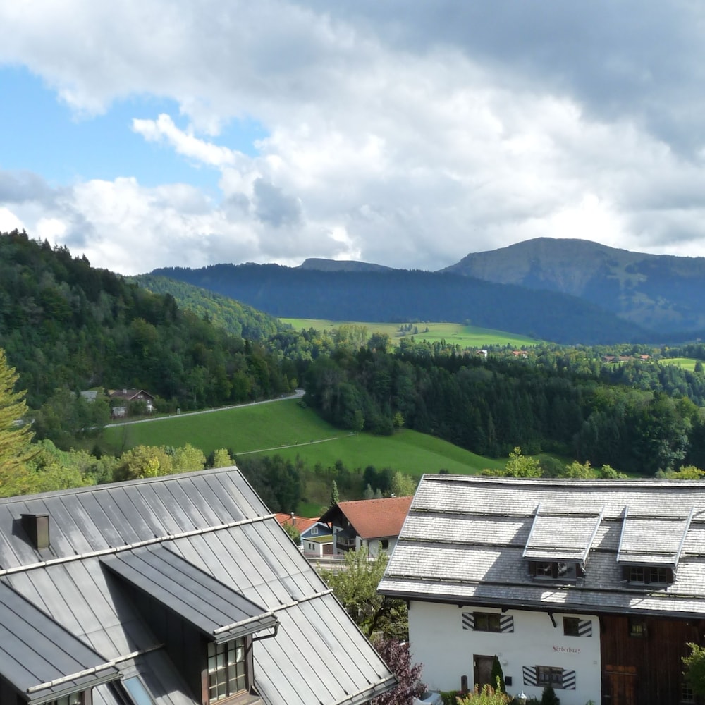 Hotel Bayerischer Hof Kur- & Sporthotel 47/50