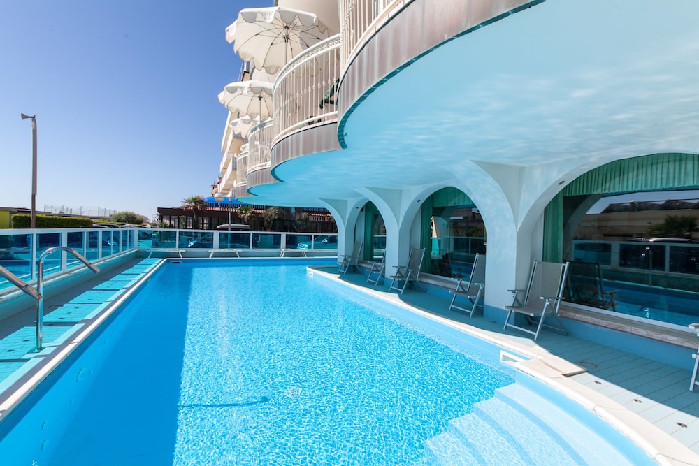 Hotel Negresco 6/34