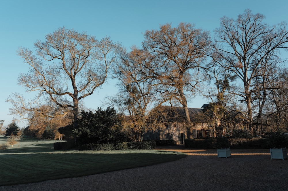 CHATEAU DE BRIOTTIERES 29/48