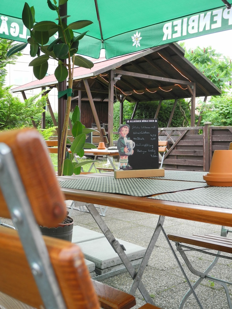 Waldhotel Wandlitz 55/57