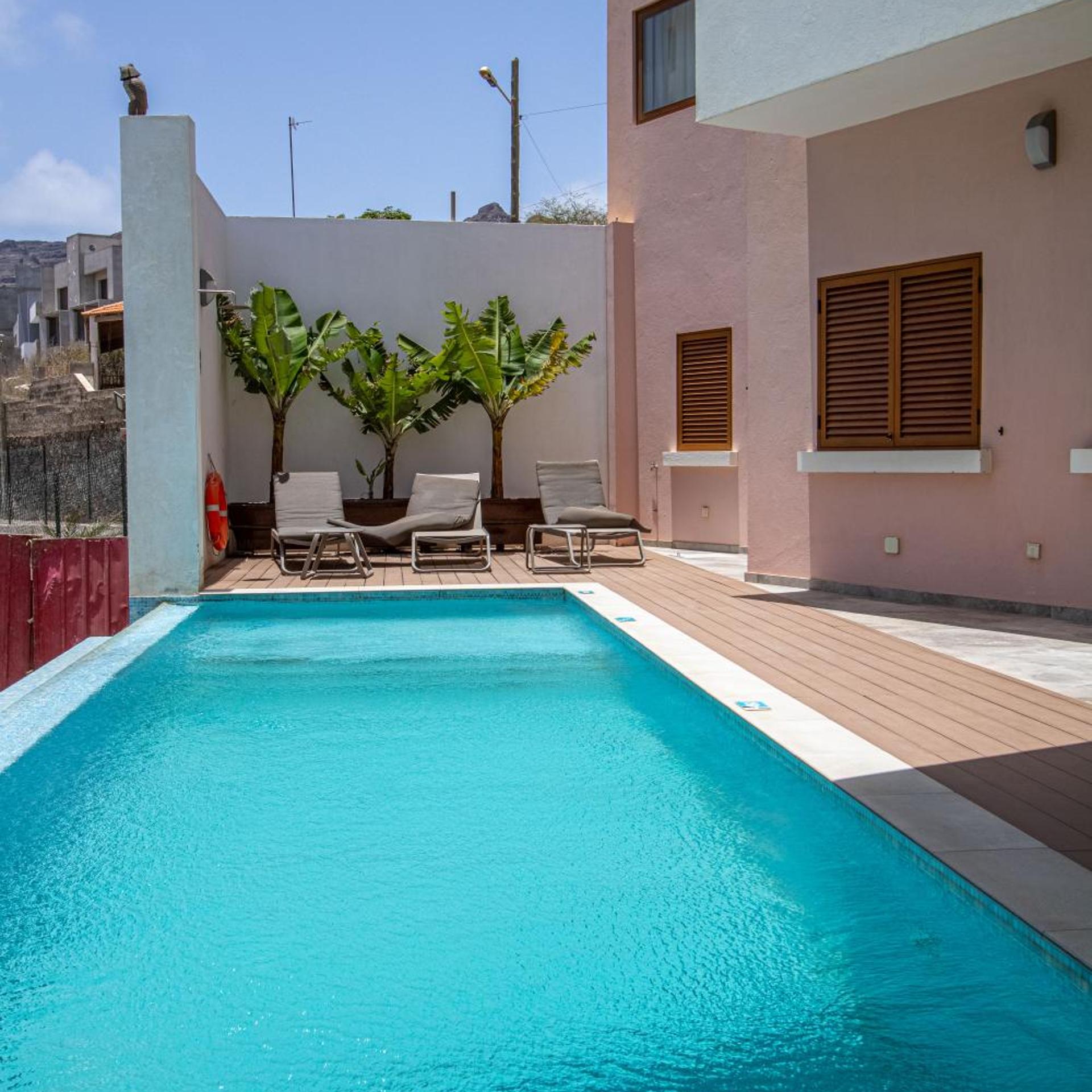 Luna Boutique Hotel 44/50