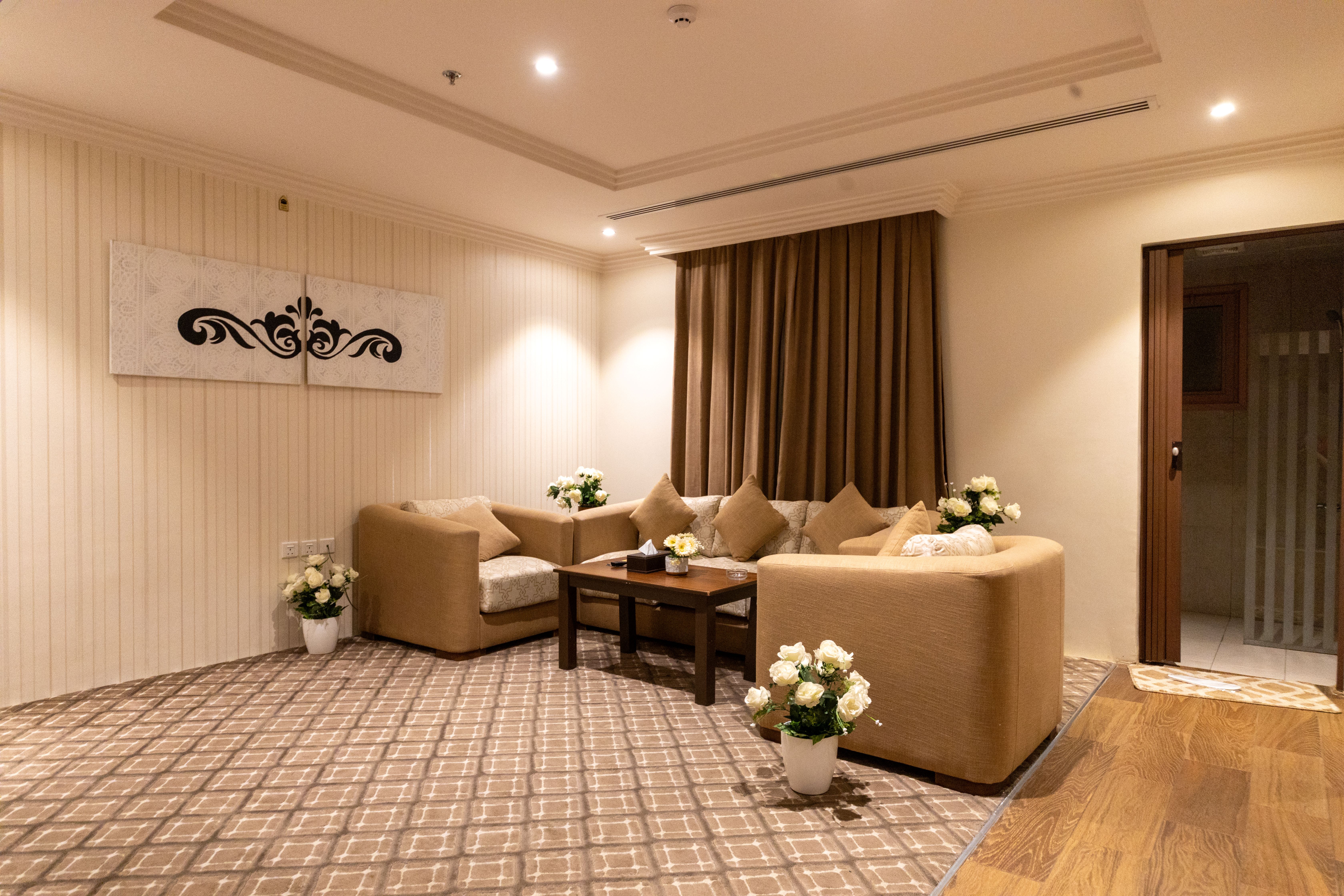 برج الحياة للوحدات الفندقيه العليا(Burj Al Hayat Hotel Suites-Al Olaya) 29/46