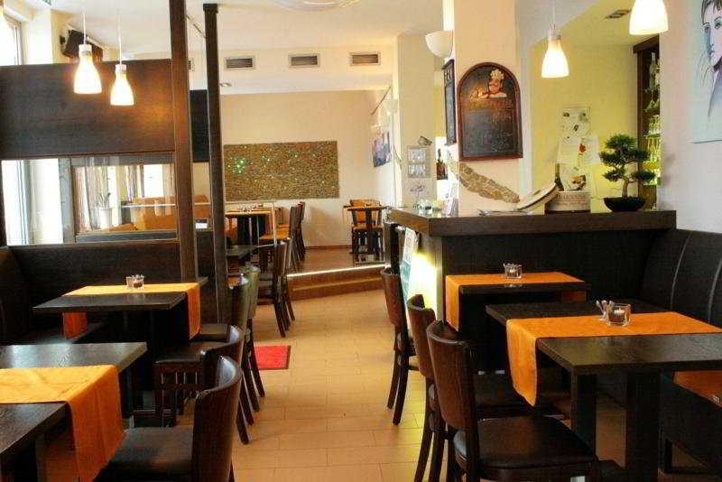 Fair Hotel Europaallee 39/51