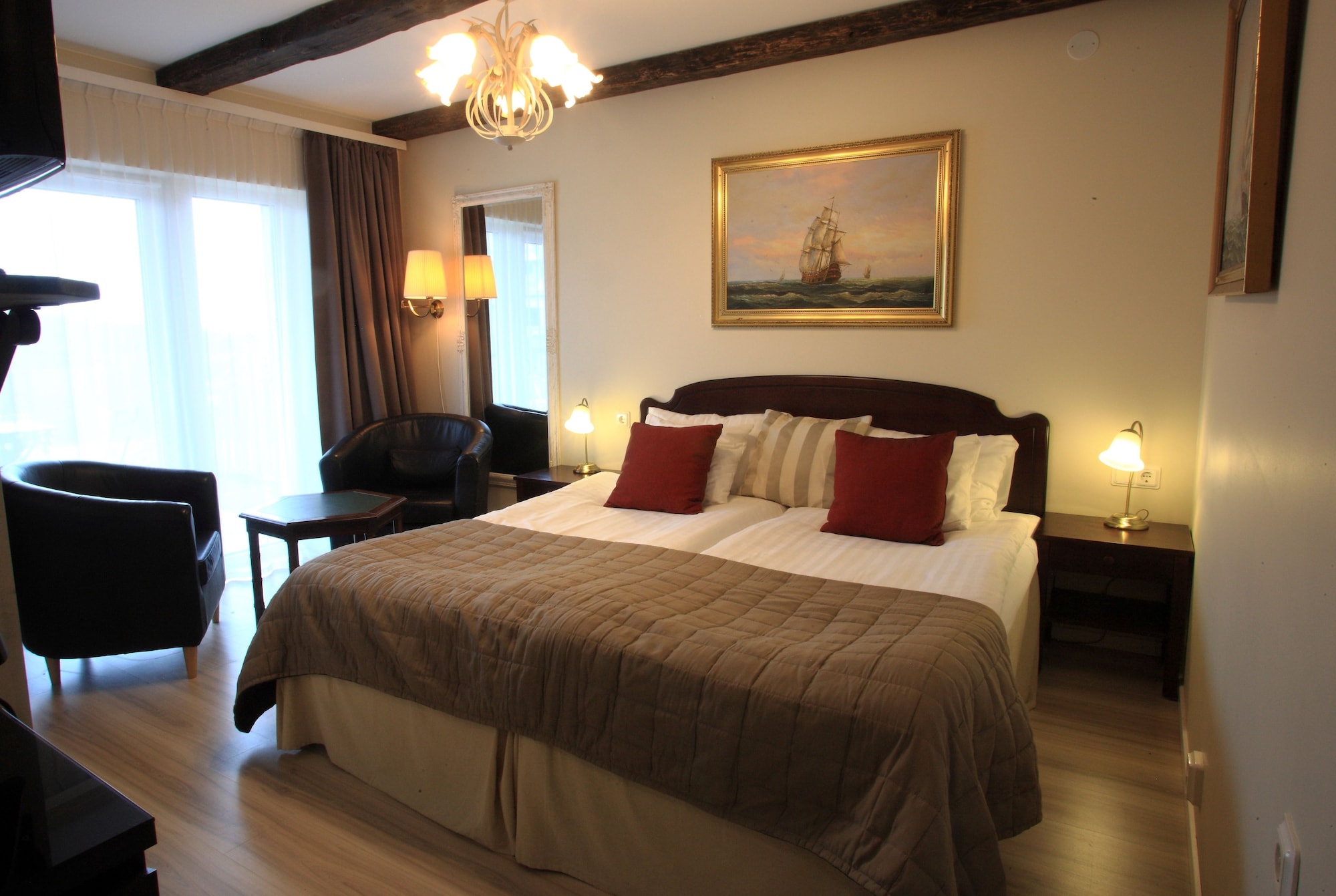 غرفة قياسية بسريرين منفصلين بشرفة، Vejby Strand Hotel 6/10