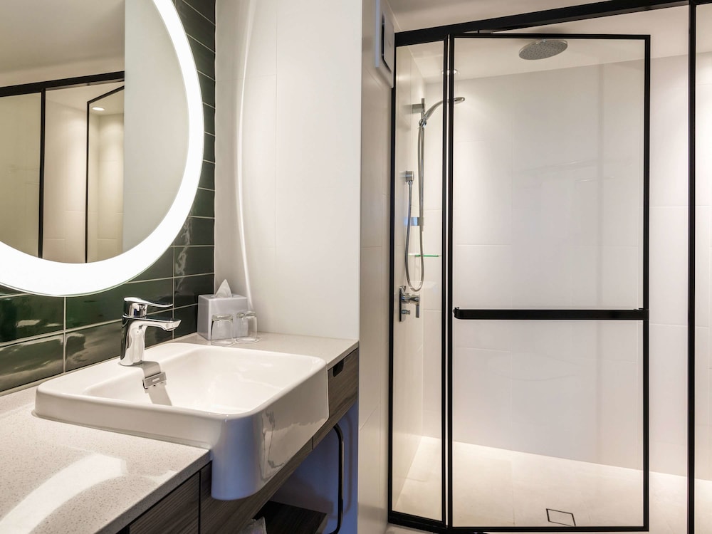 Novotel Sydney Darling Square 27/65