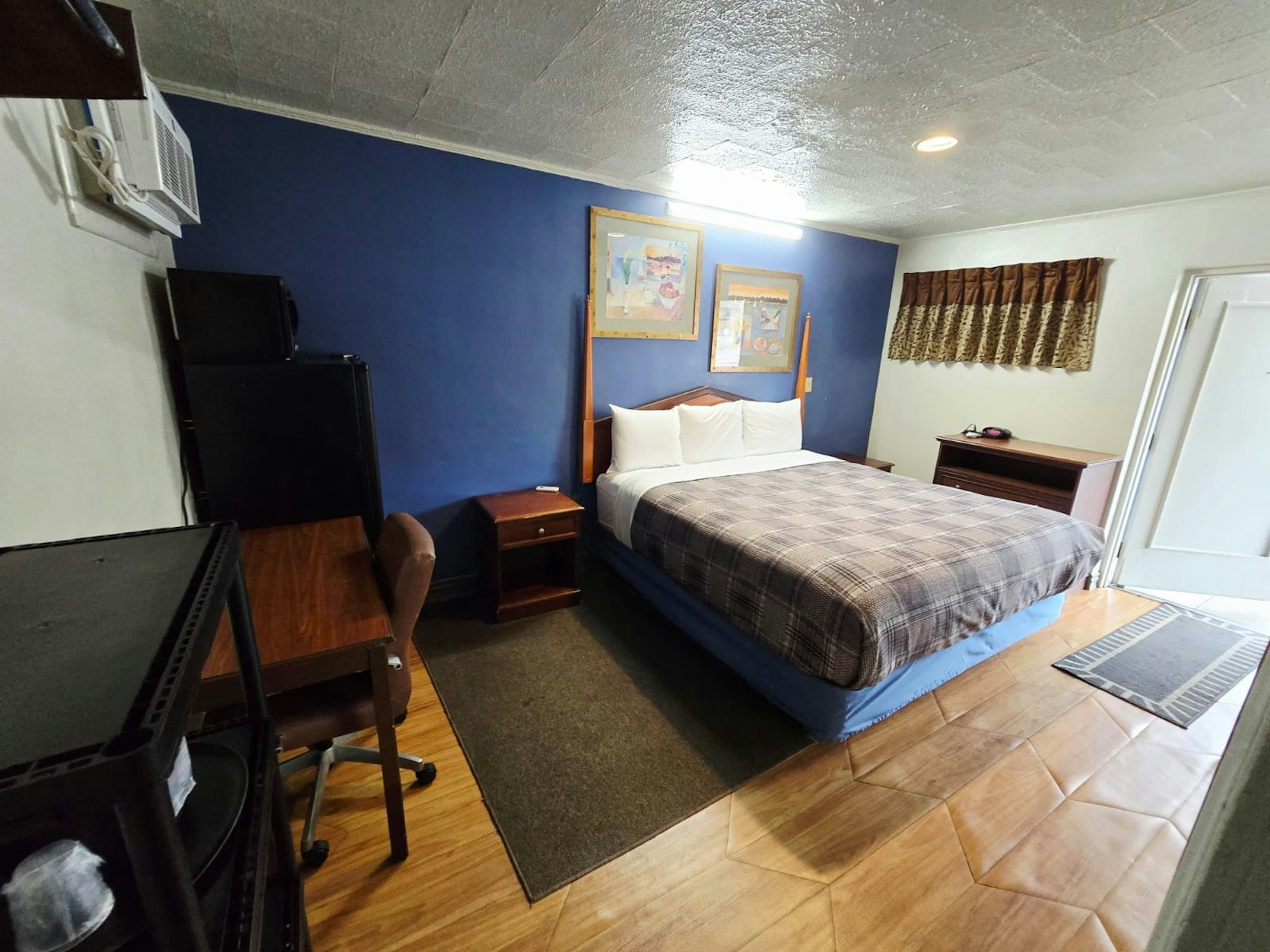 Chek Inn Motel Rockingham NC 14/27