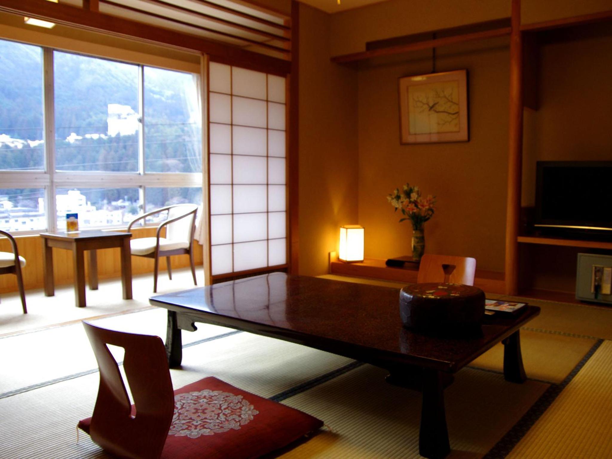 Japanese, Shared Bathroom