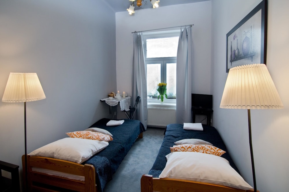 Unikat Guest Rooms 30/72