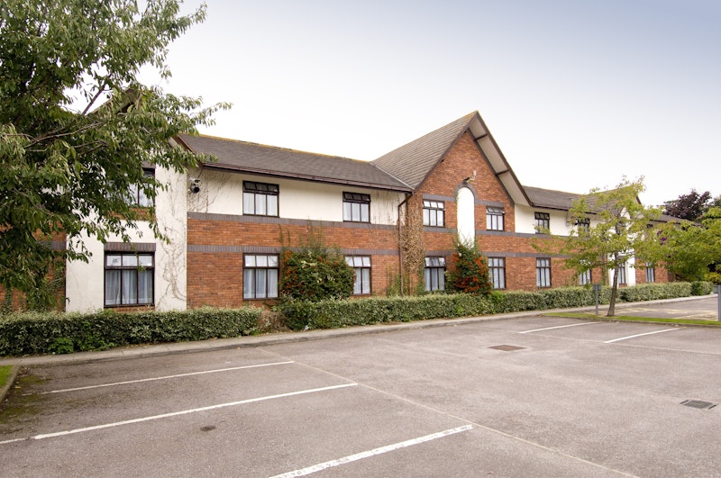 Premier Inn Taunton East