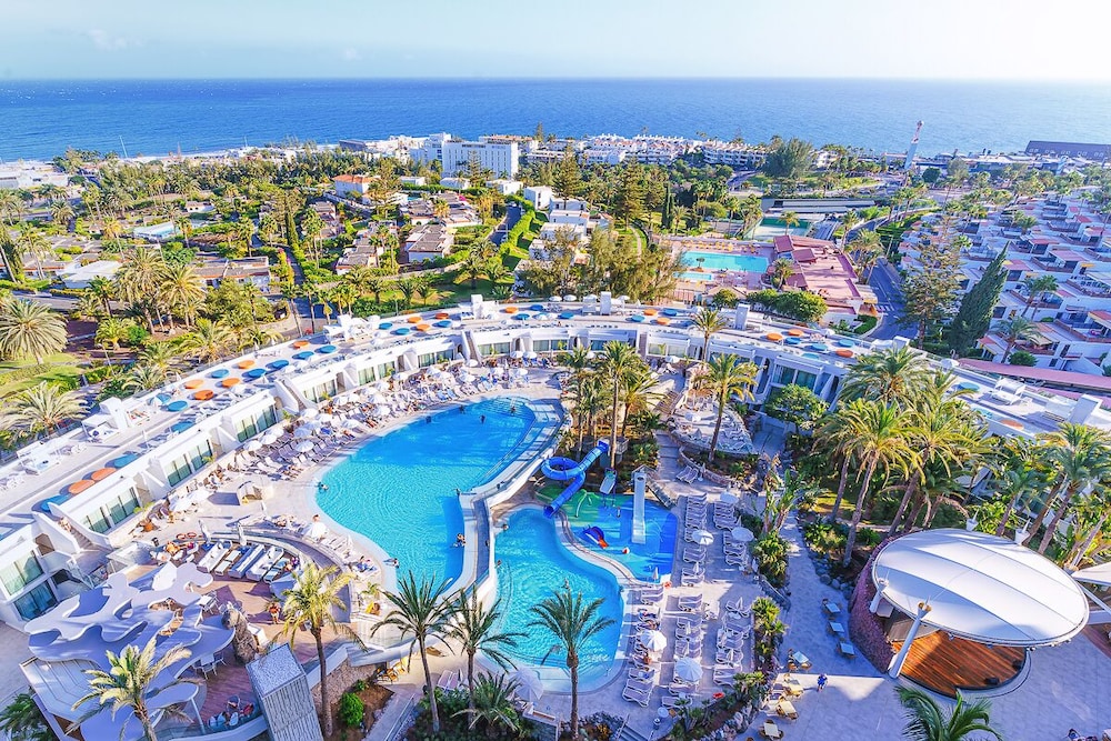 Gloria Palace San Agustin 7/68