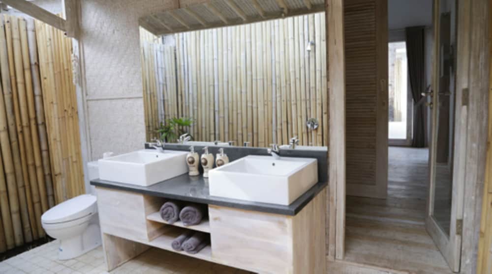 Villas Edenia 65/65